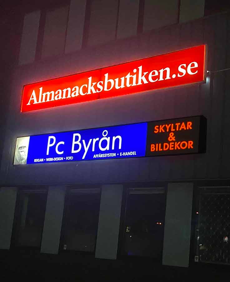 SKYLTAR I sOLLENTUNA